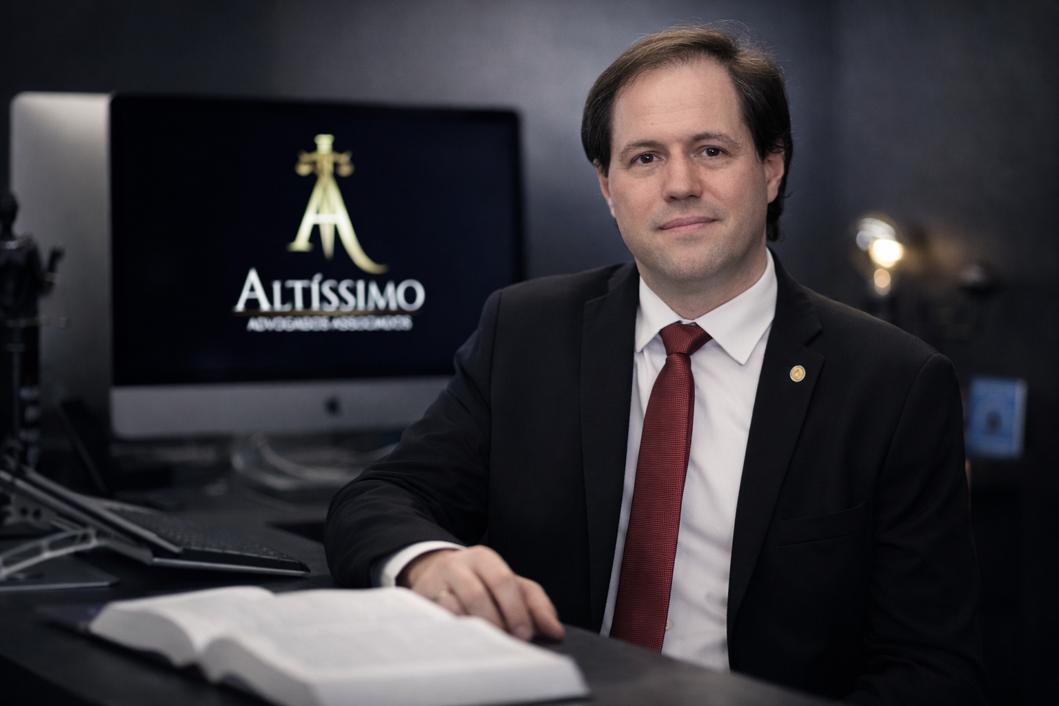 Adair Altissimo Altissimo Advogados Cascavel PR
